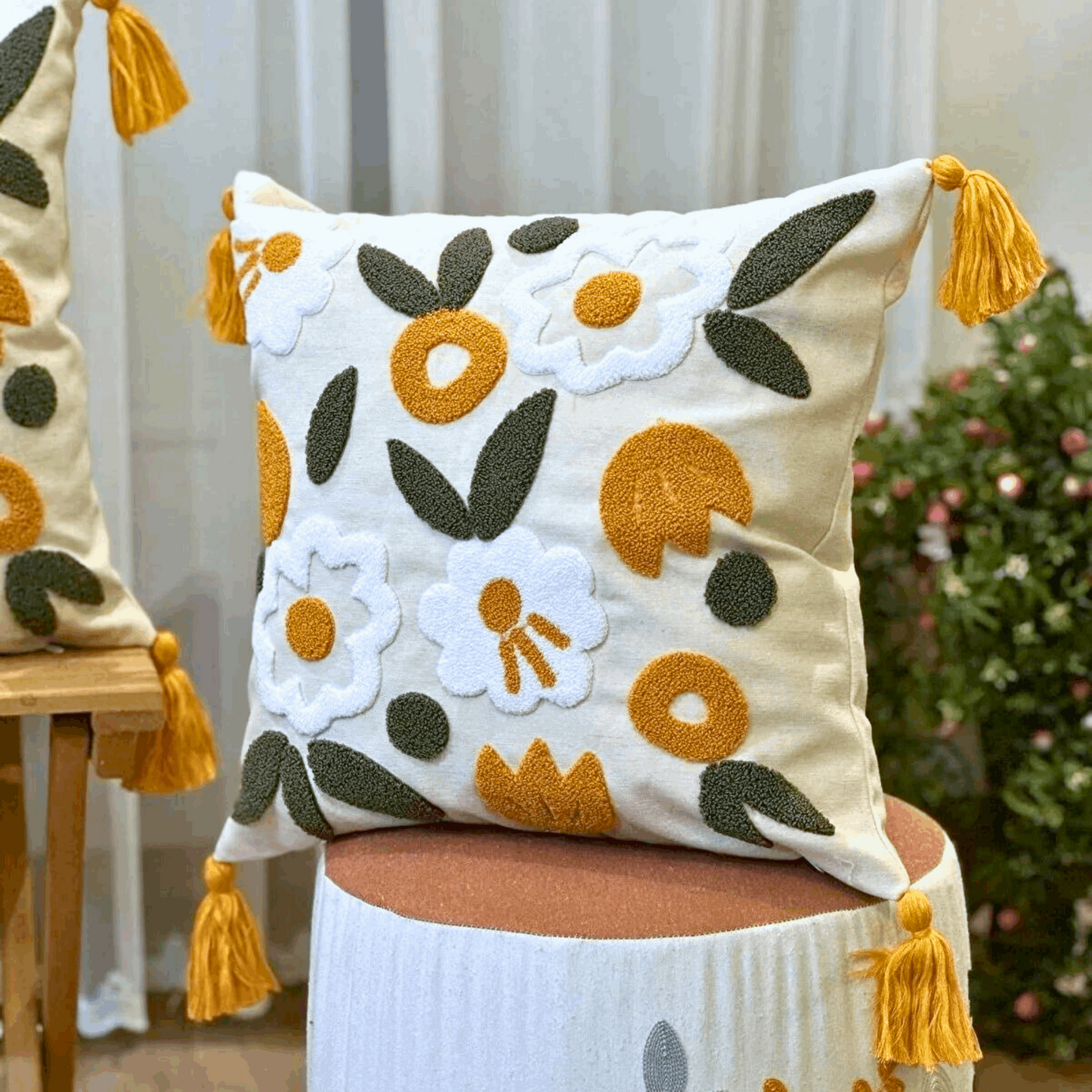 Daisy Embroidered Throw Pillow Cover, Punch Needle Multi Colorful Flower Pillow Case